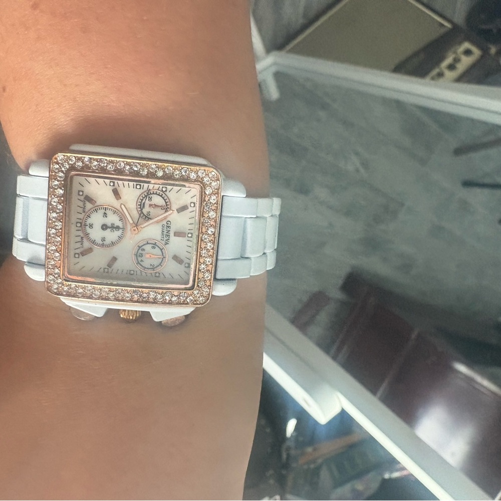 Geneva White and Gold Stainless Steel Watch